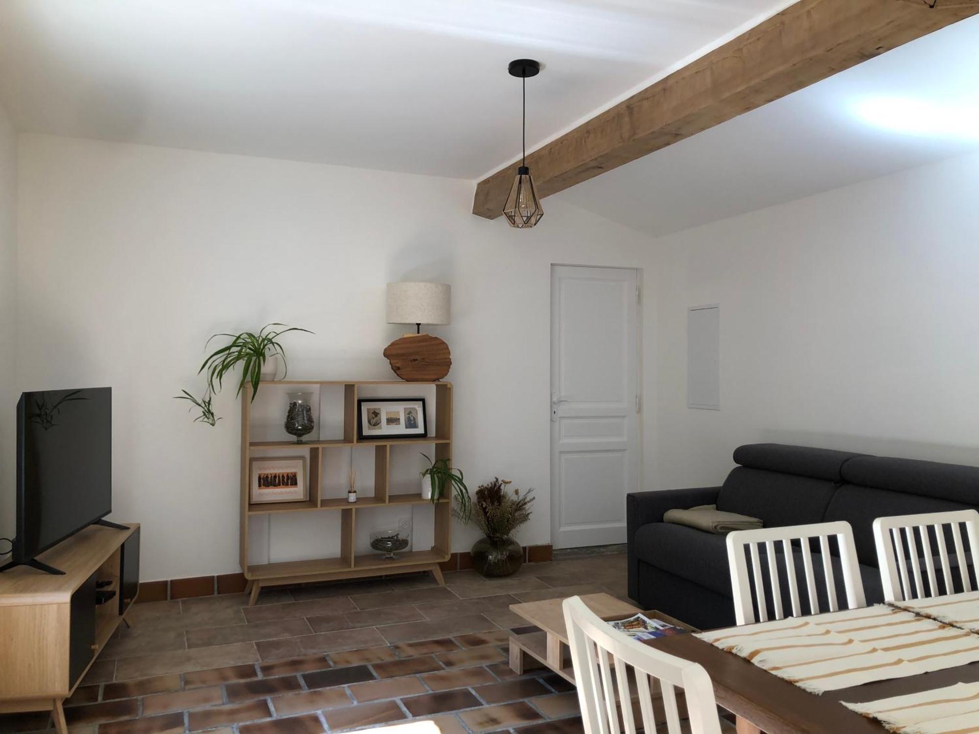 Gite En Provence Dans Grand Jardin Avec Piscine Partagee Cornillon-Confoux Exteriér fotografie